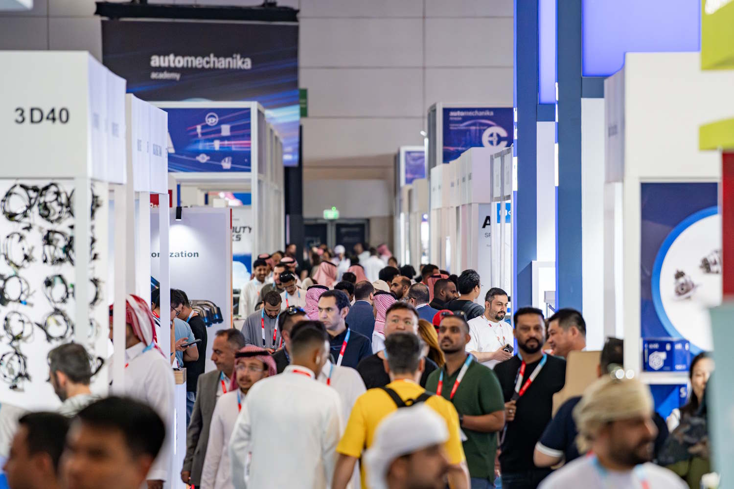 Automechanika Riyadh - Crowd